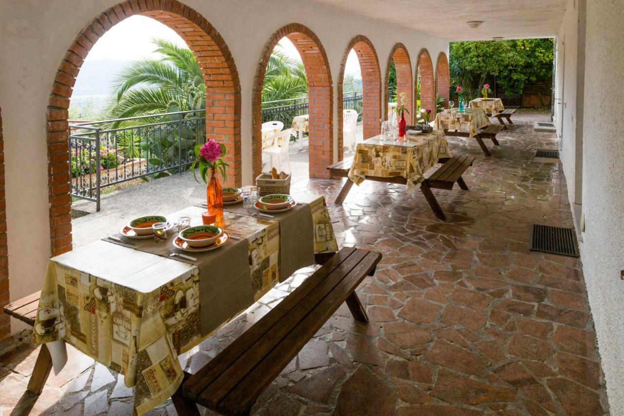 Villa Fattoria Cristina Bilo Rosa Castelnuovo Magra Exterior foto